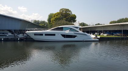 60' Cruisers Yachts 2017 Yacht For Sale